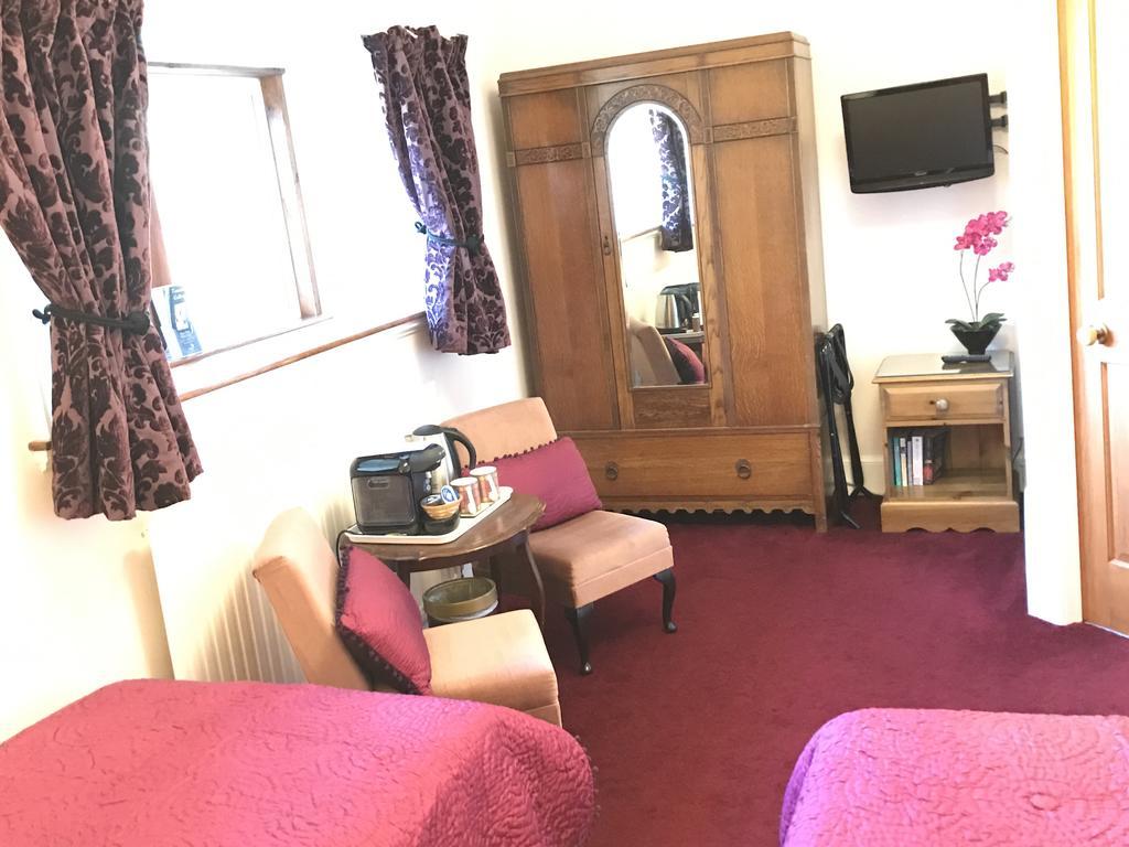 Rossmor Bed & Breakfast Grantown-on-Spey المظهر الخارجي الصورة