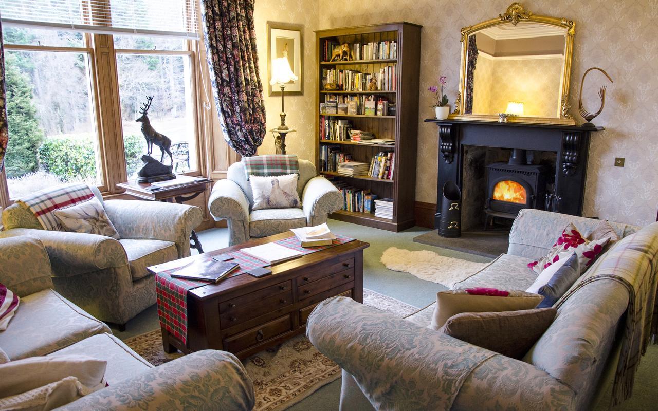 Rossmor Bed & Breakfast Grantown-on-Spey المظهر الخارجي الصورة