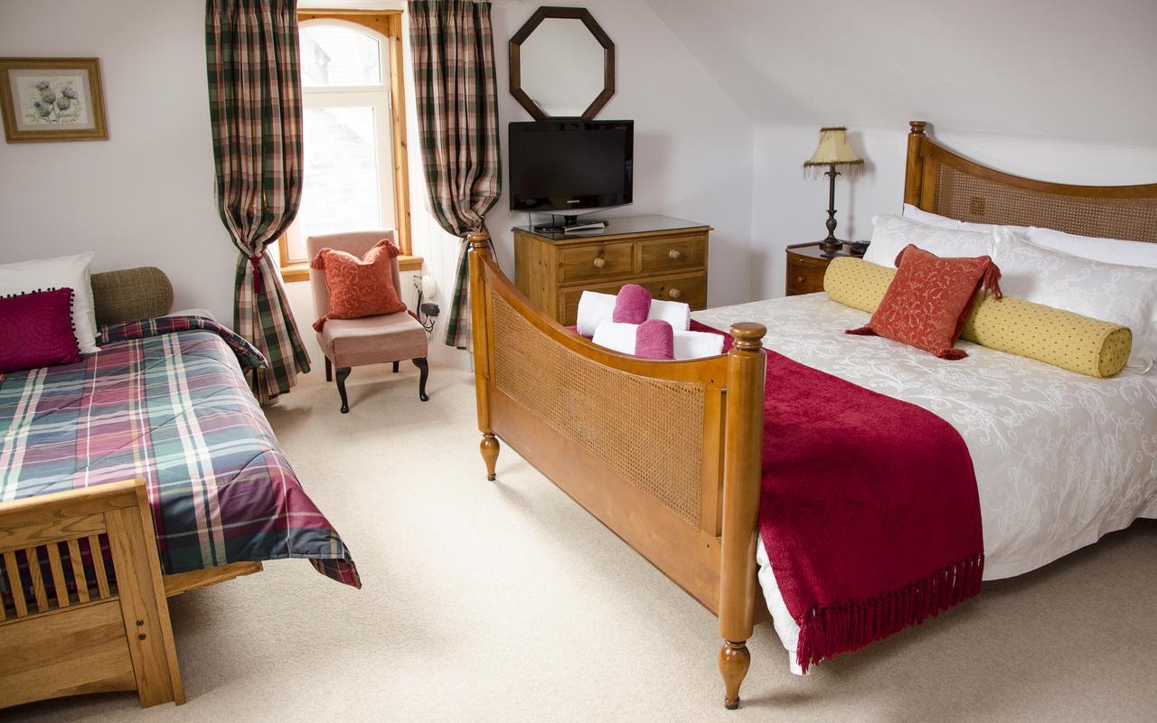 Rossmor Bed & Breakfast Grantown-on-Spey المظهر الخارجي الصورة