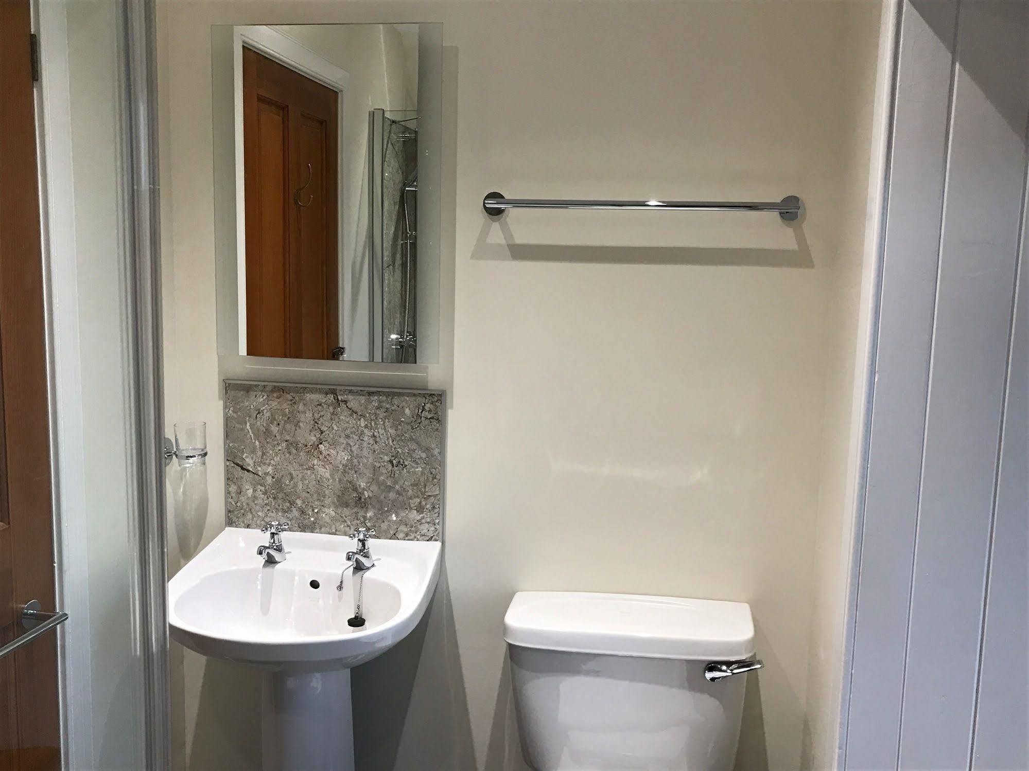 Rossmor Bed & Breakfast Grantown-on-Spey المظهر الخارجي الصورة