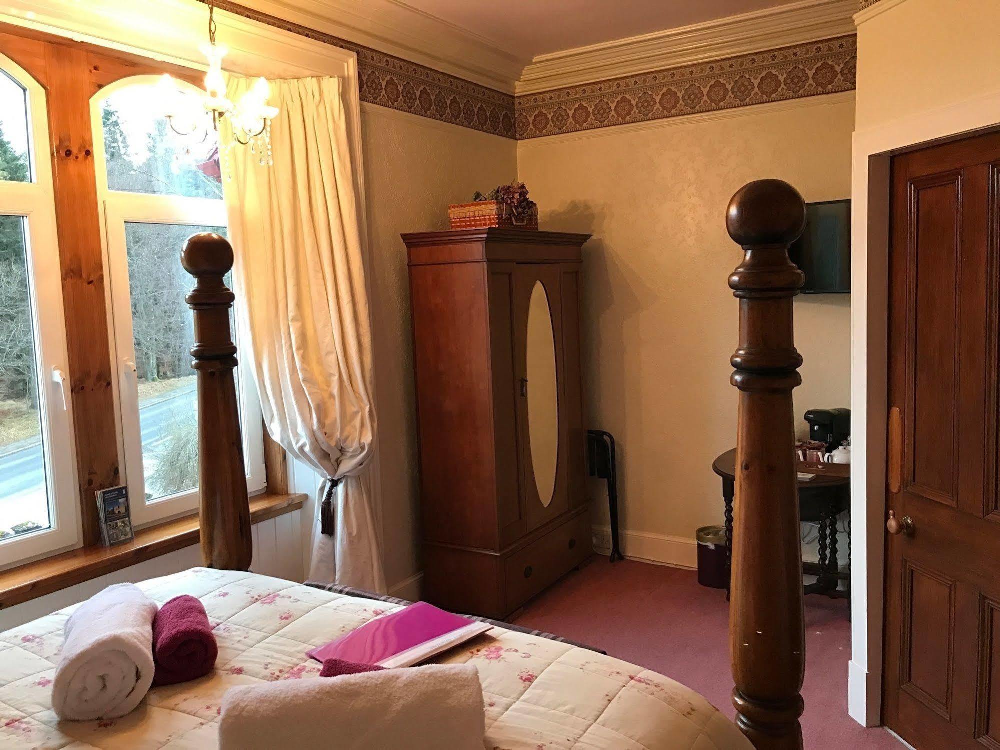 Rossmor Bed & Breakfast Grantown-on-Spey المظهر الخارجي الصورة