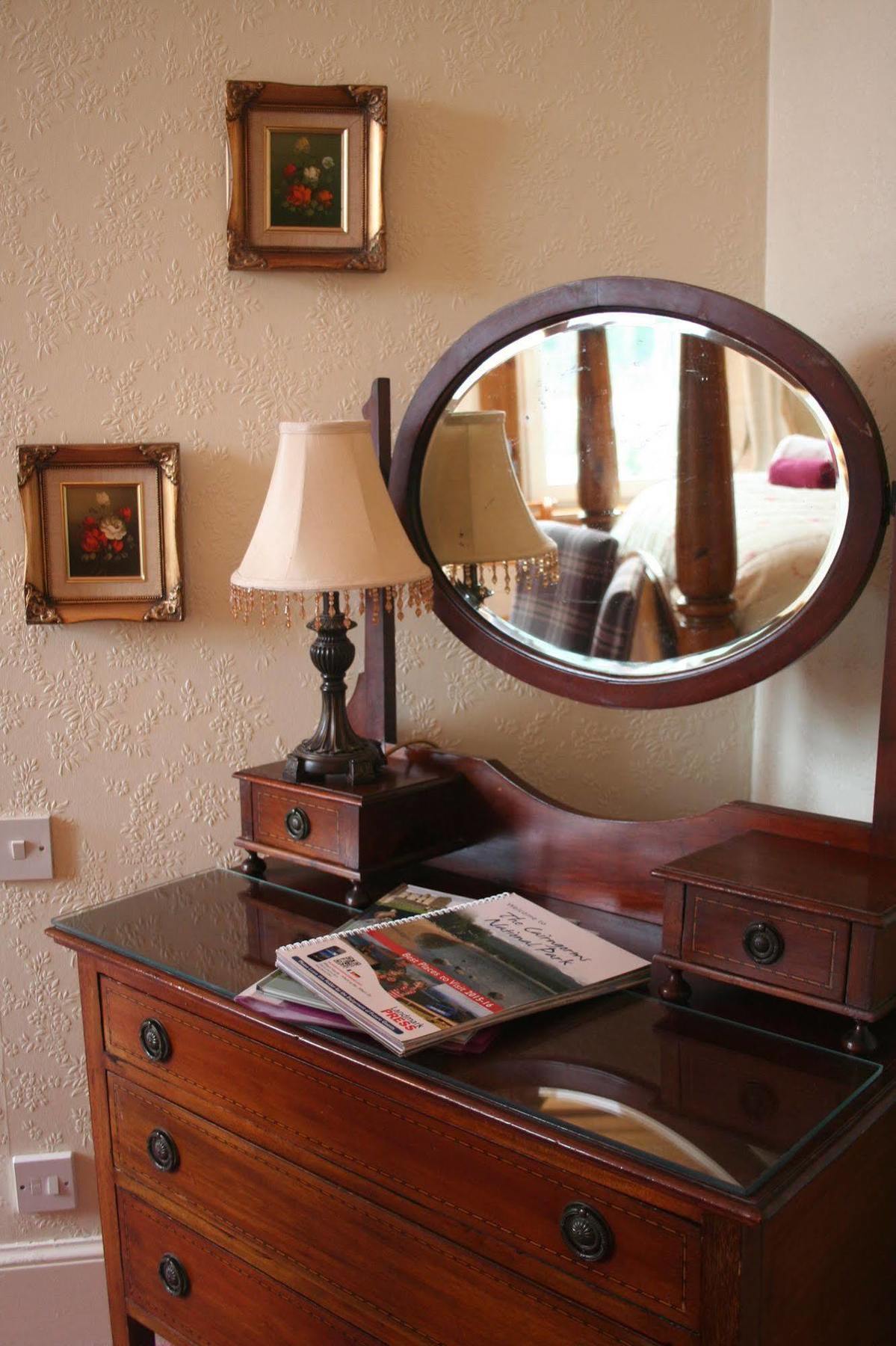Rossmor Bed & Breakfast Grantown-on-Spey المظهر الخارجي الصورة